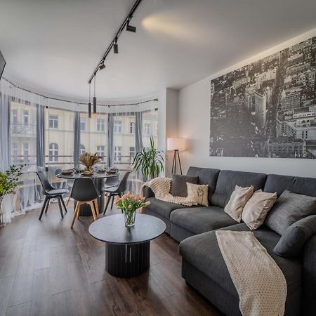 New Large Modern Apartment - City Center - 60M2 - Lift - Parking Wrocław Zewnętrze zdjęcie