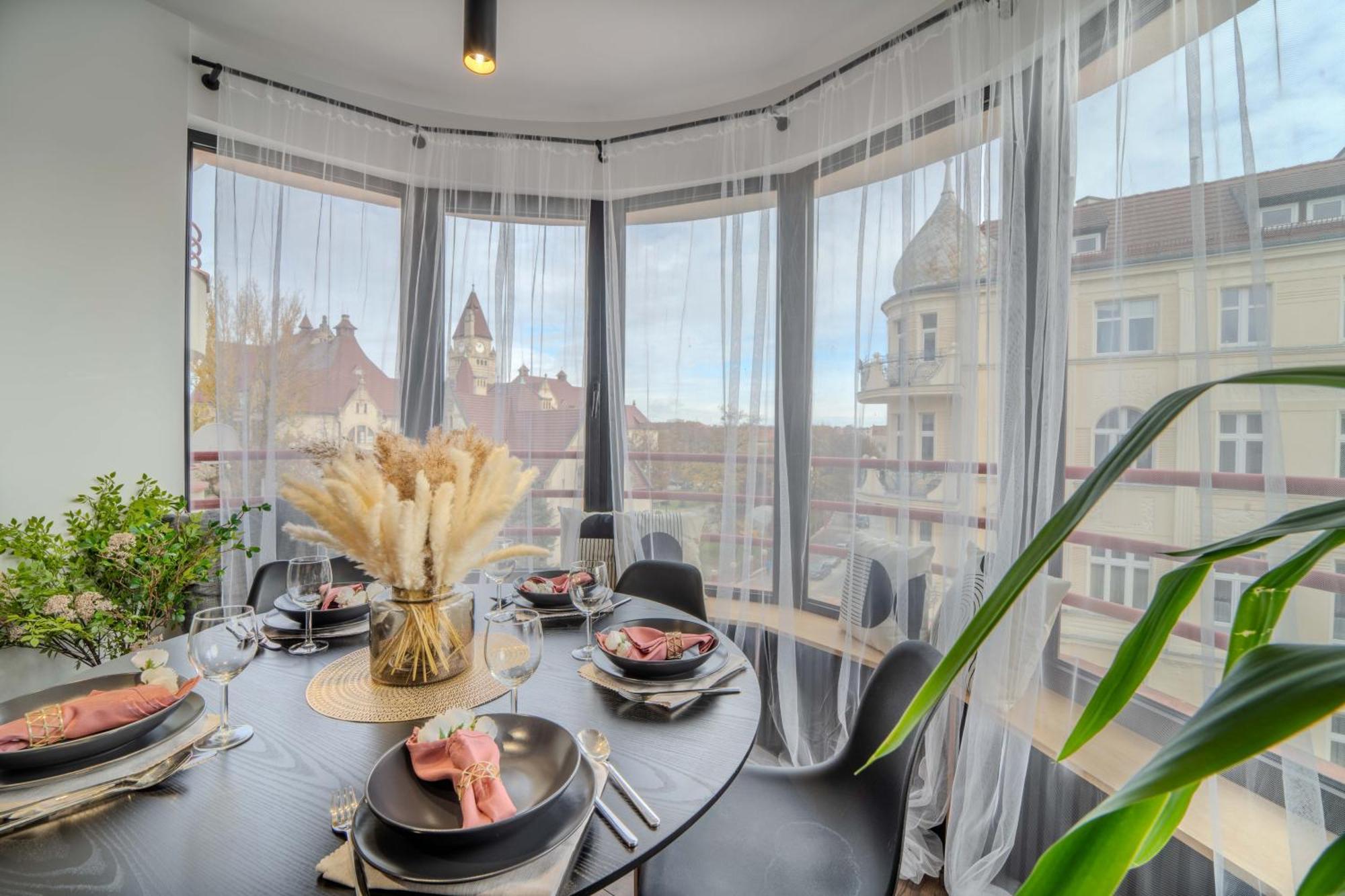 New Large Modern Apartment - City Center - 60M2 - Lift - Parking Wrocław Zewnętrze zdjęcie