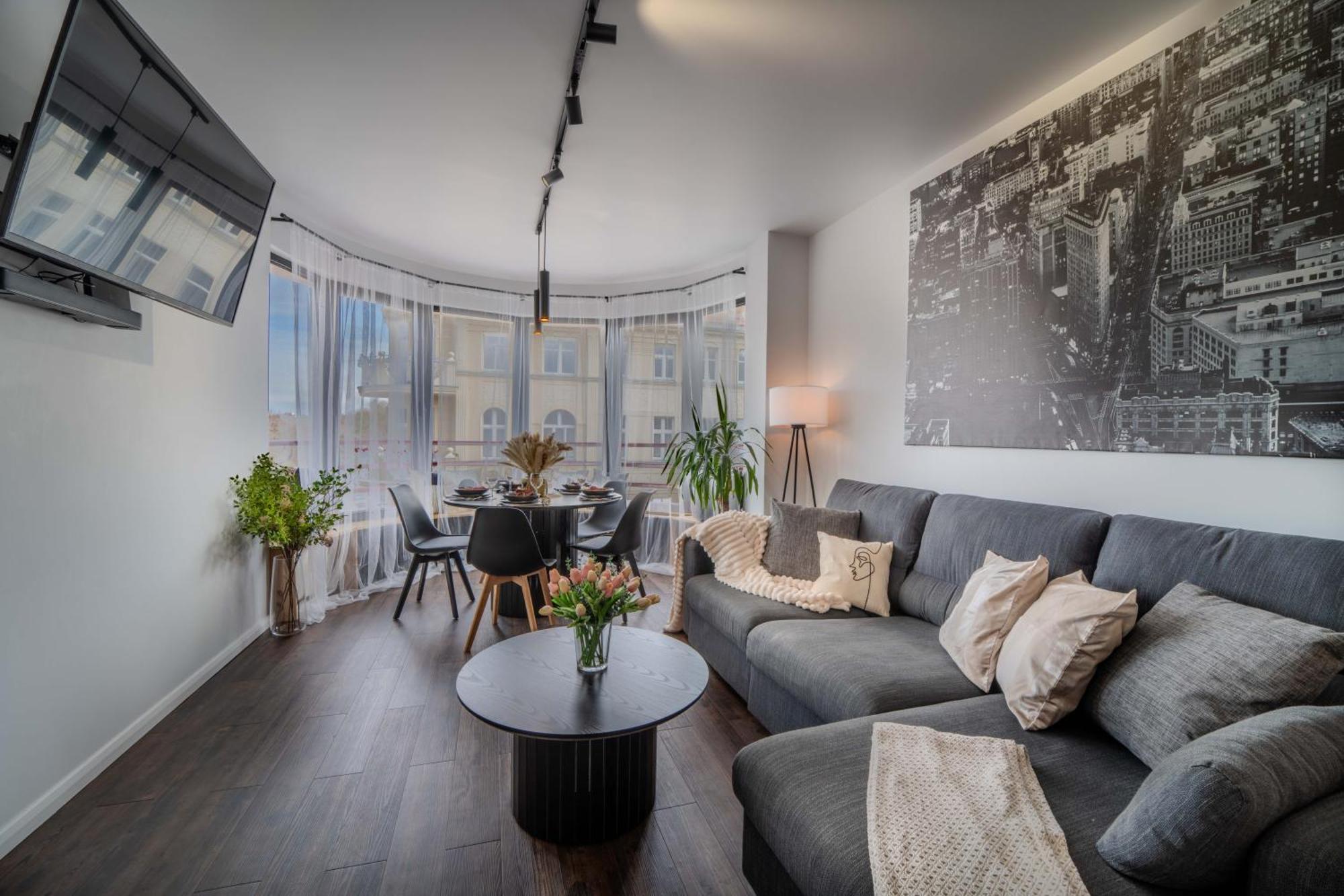 New Large Modern Apartment - City Center - 60M2 - Lift - Parking Wrocław Zewnętrze zdjęcie