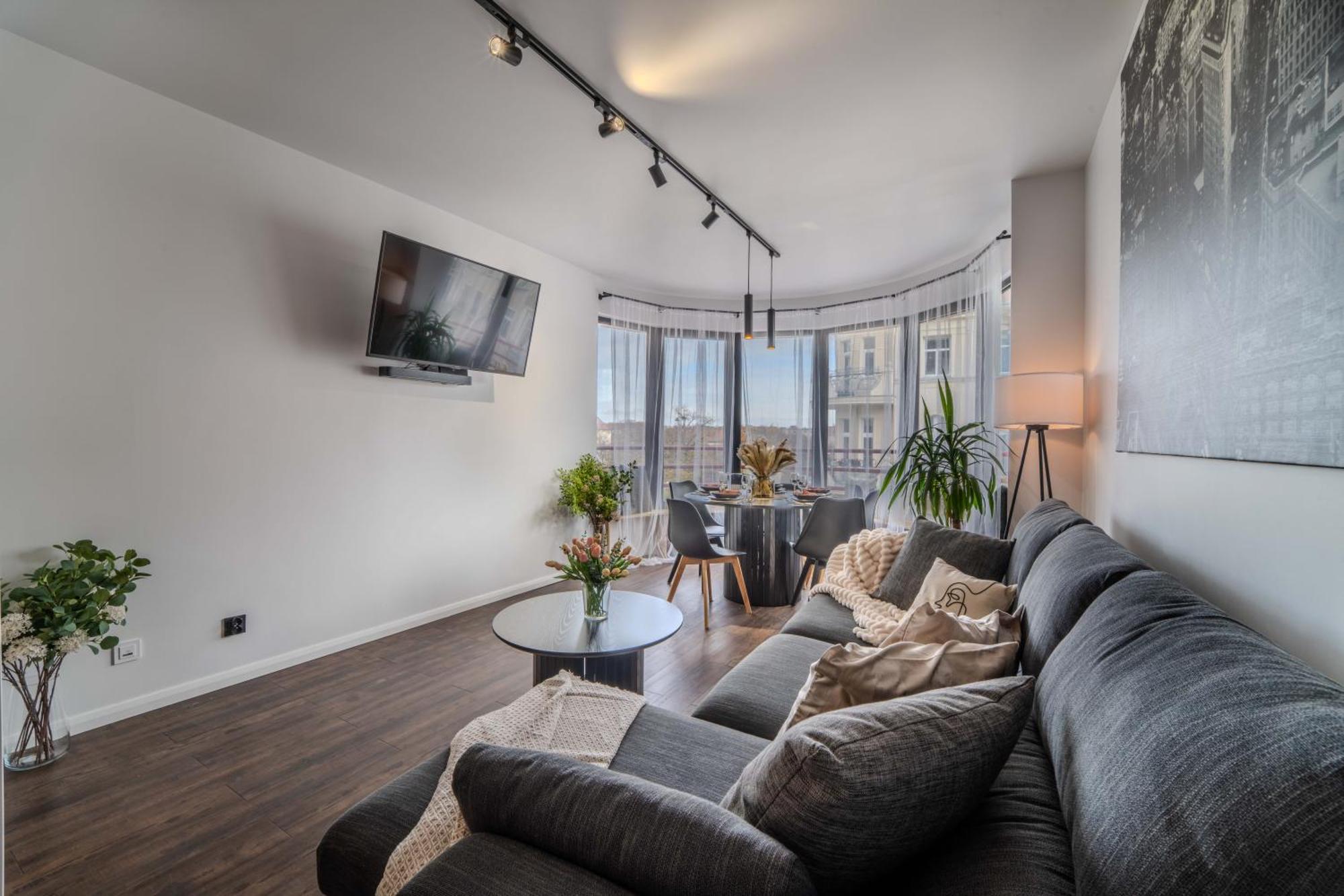 New Large Modern Apartment - City Center - 60M2 - Lift - Parking Wrocław Zewnętrze zdjęcie