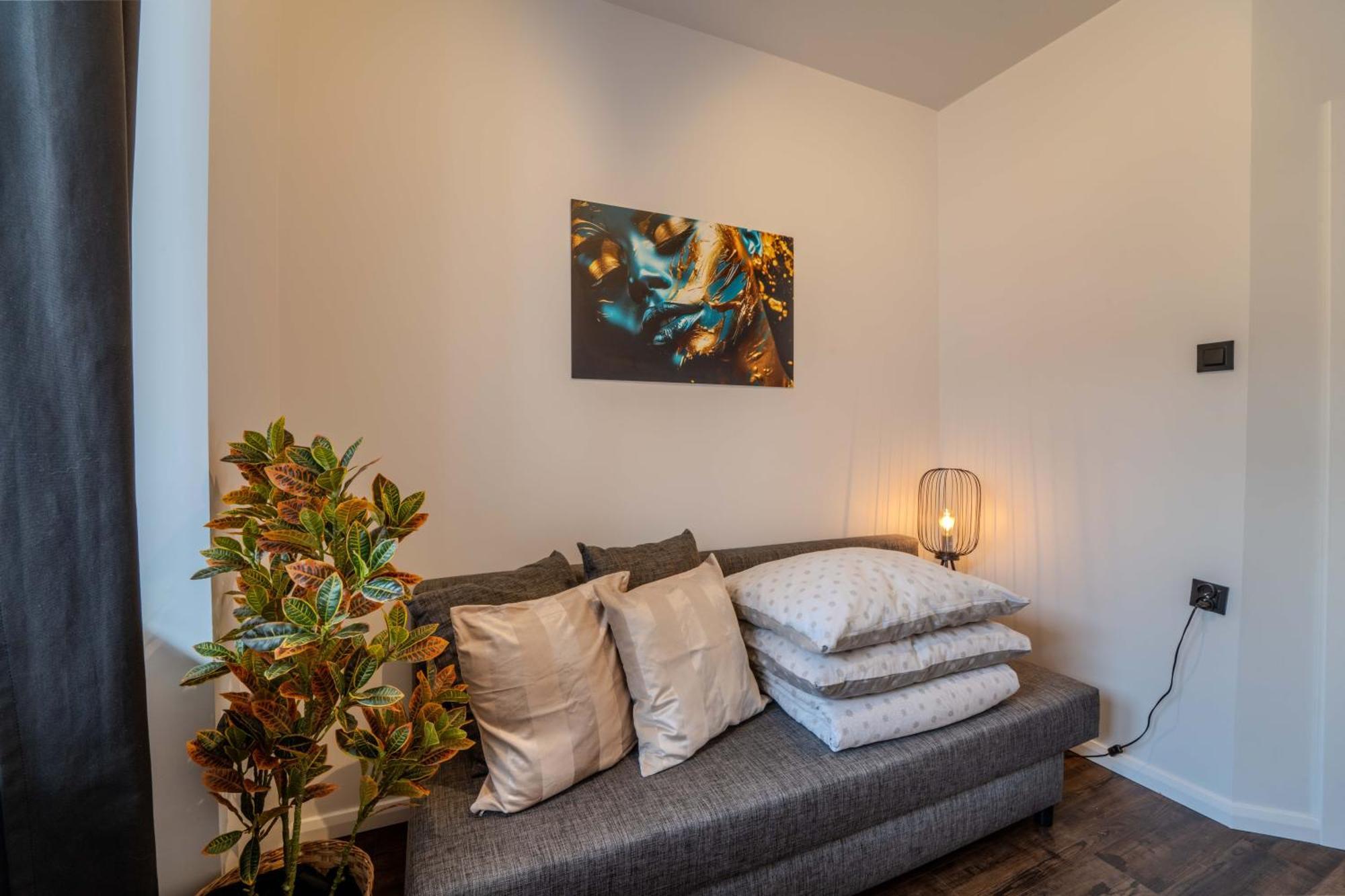 New Large Modern Apartment - City Center - 60M2 - Lift - Parking Wrocław Zewnętrze zdjęcie