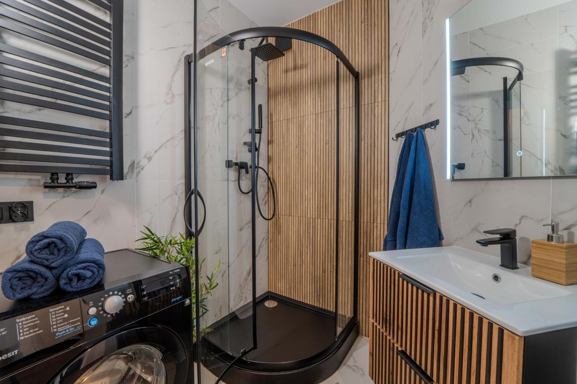 New Large Modern Apartment - City Center - 60M2 - Lift - Parking Wrocław Zewnętrze zdjęcie
