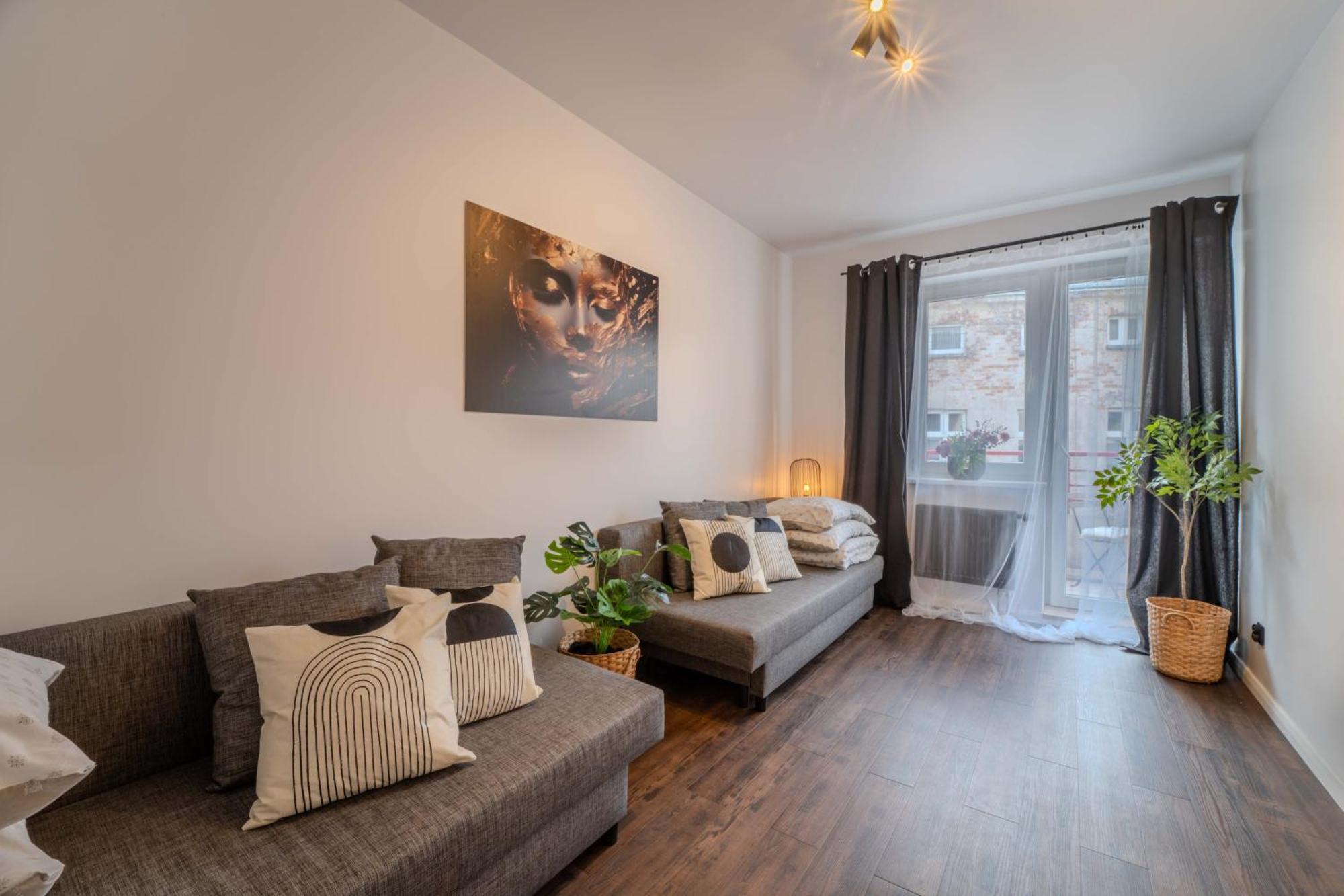 New Large Modern Apartment - City Center - 60M2 - Lift - Parking Wrocław Zewnętrze zdjęcie