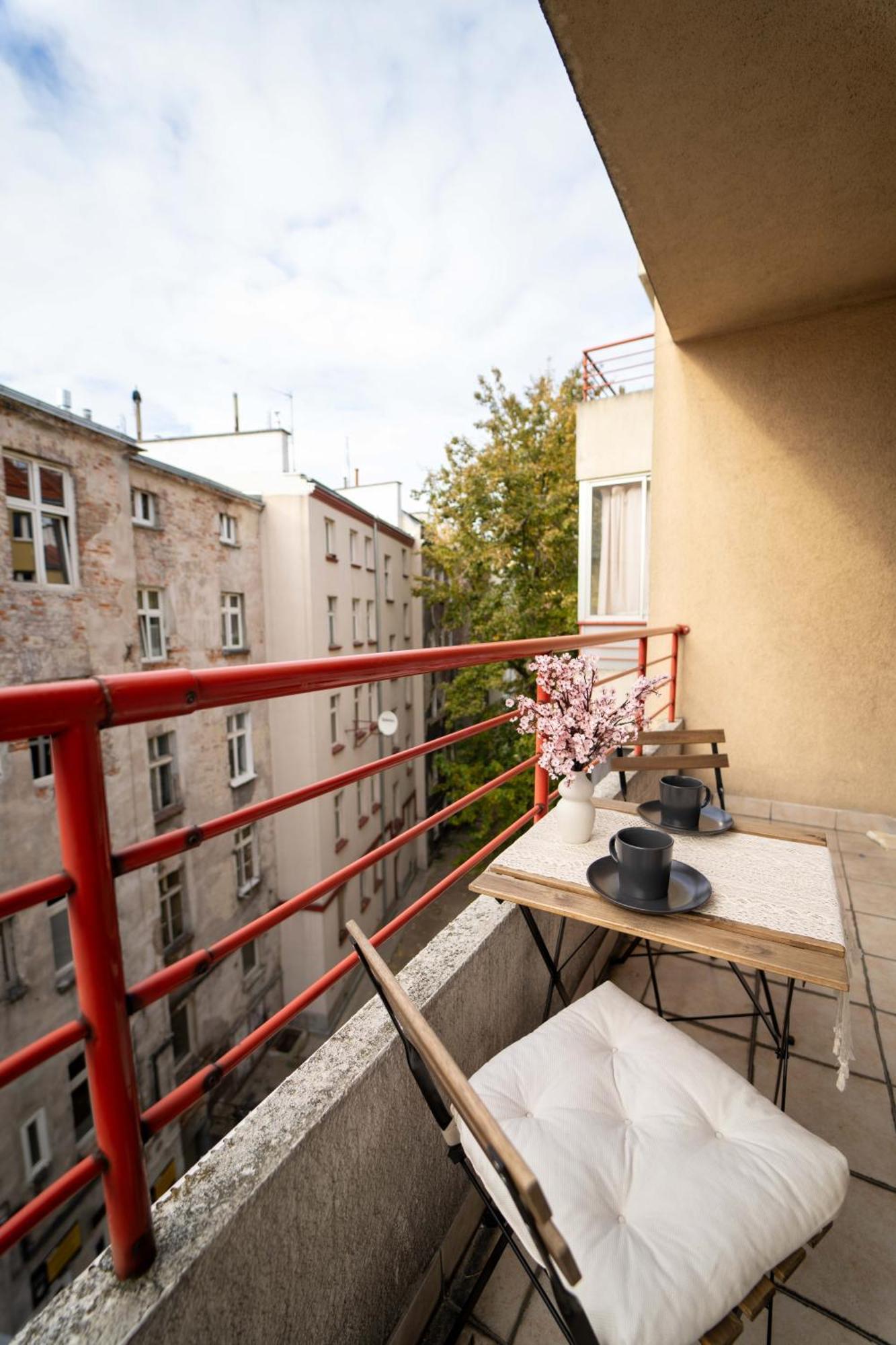 New Large Modern Apartment - City Center - 60M2 - Lift - Parking Wrocław Zewnętrze zdjęcie