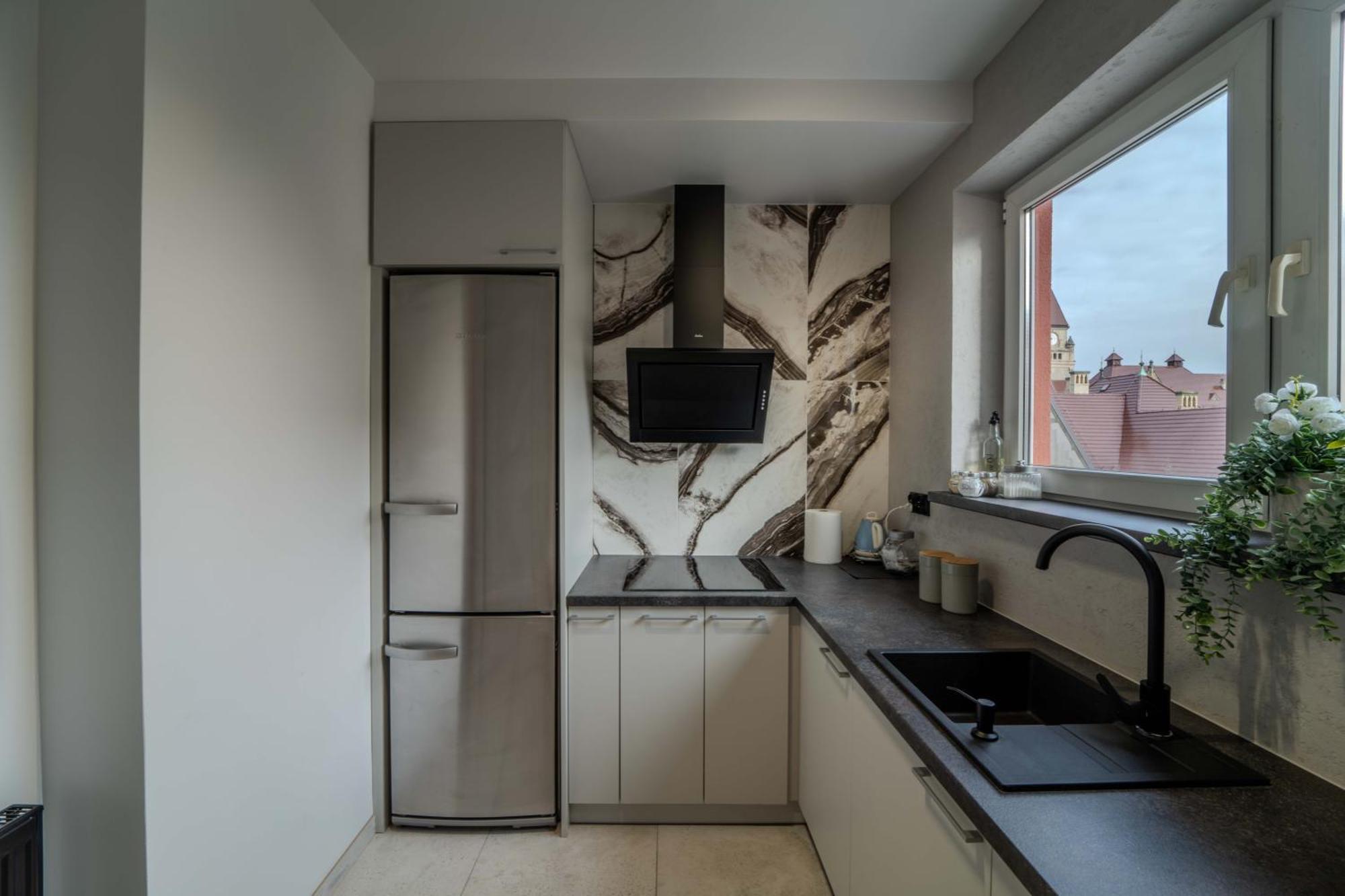 New Large Modern Apartment - City Center - 60M2 - Lift - Parking Wrocław Zewnętrze zdjęcie